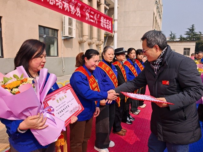 巾帼展青春，奋进新征程——J9集团国际站集团进行女工工作总结赞美会暨“庆三八”趣味活动